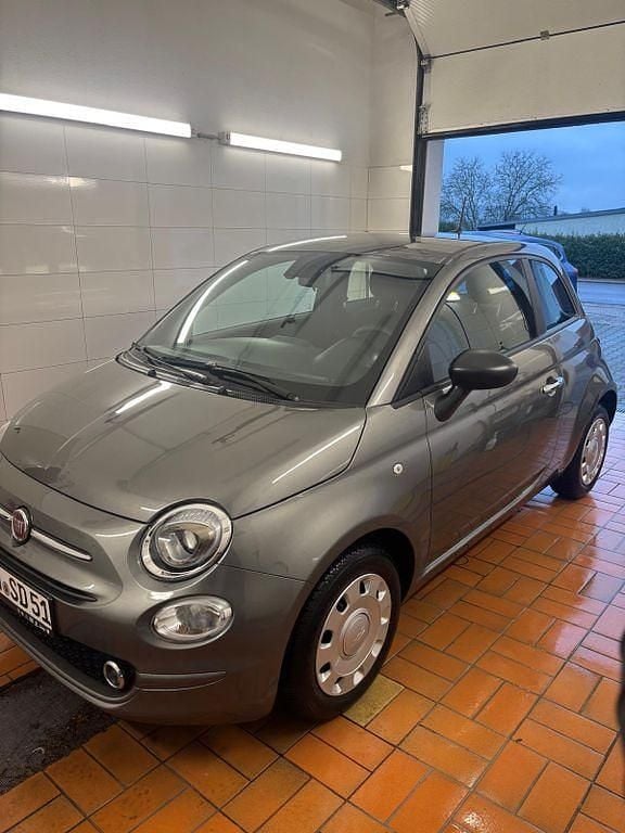 Gebraucht Fiat 500 Dolcevita 69 PS (50 kW) 2023 Grau Kleinwagen