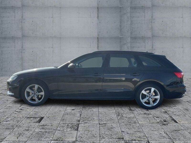 Gebraucht Audi A4 Advanced 150 PS (110 kW) 2021 Schwarz Kombi