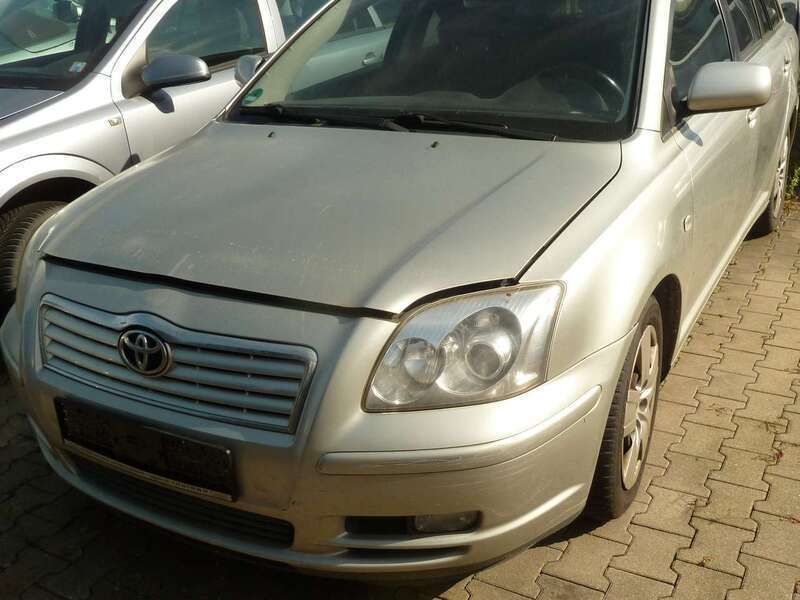Silber Gebraucht 2005 Toyota Avensis Sol Kombi | 1.500 € (Fairer Preis) - Bild 1/4