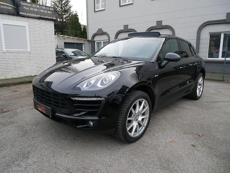 Schwarz Gebraucht 2014 Porsche Macan S SUV | 24.450 € (Teuer) - Bild 1/4