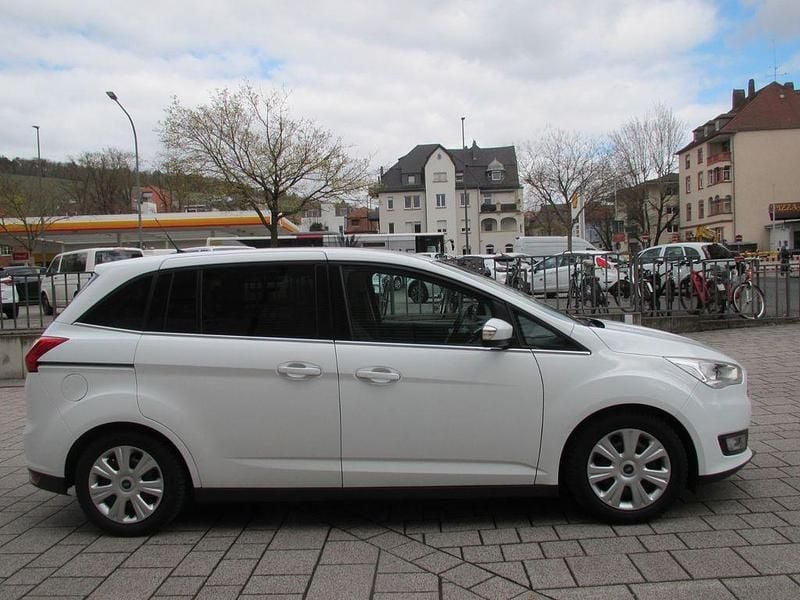 Gebraucht Ford Grand C-Max Titanium 120 PS (88 kW) 2017 Weiß Van / Kleinbus