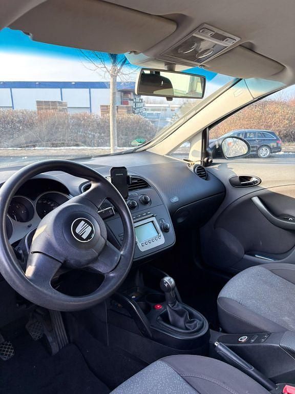 Gebraucht Seat Altea Reference 105 PS (77 kW) 2005 Grau Van / Kleinbus