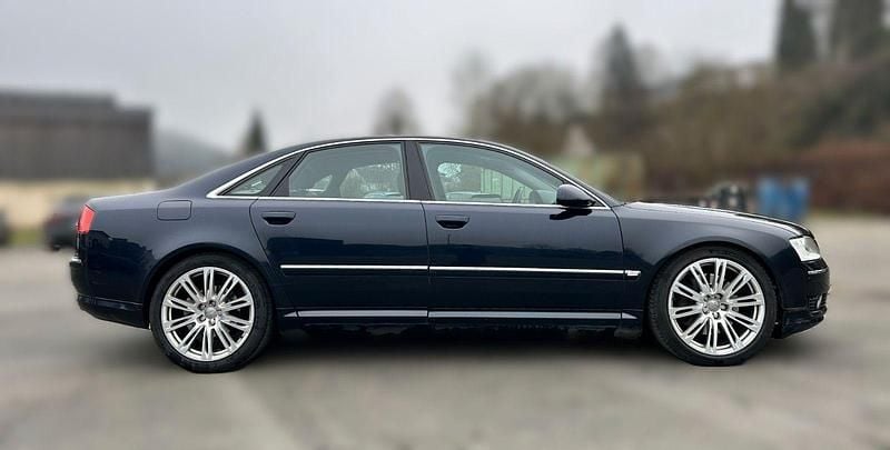 Second-hand Audi A8 334 CP (245 kW) 2003 Albastru Berlinǎ