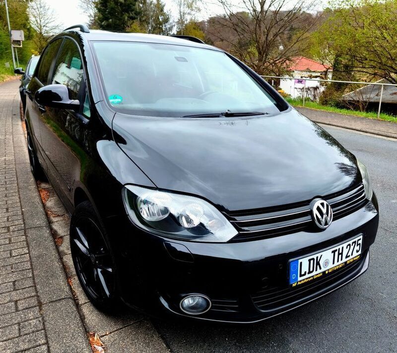 Schwarz Gebraucht 2010 VW Golf Plus Team Van / Kleinbus | 7.200 € (Fairer Preis) - Bild 1/4