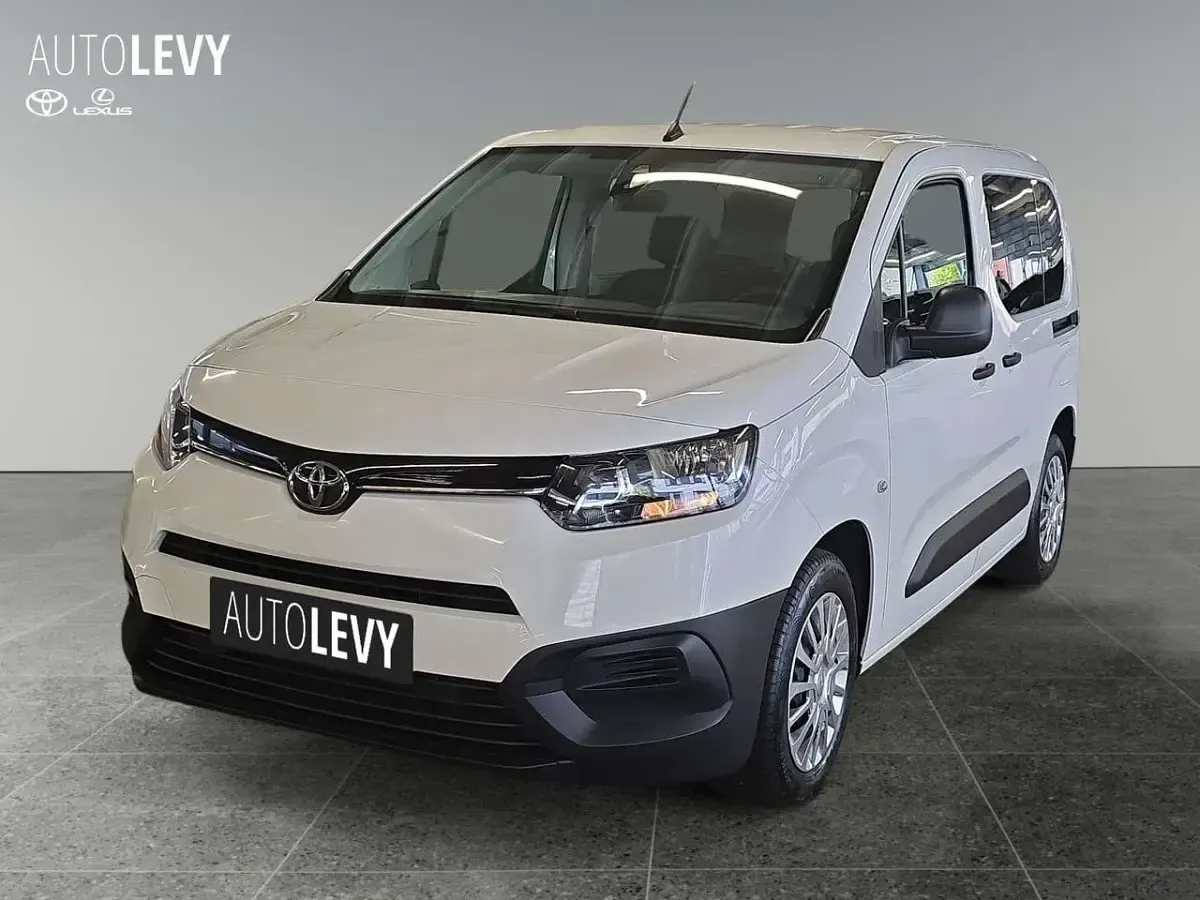 Gebraucht Toyota Proace Verso City 110 PS (80 kW) 2021 Weiß Kombi