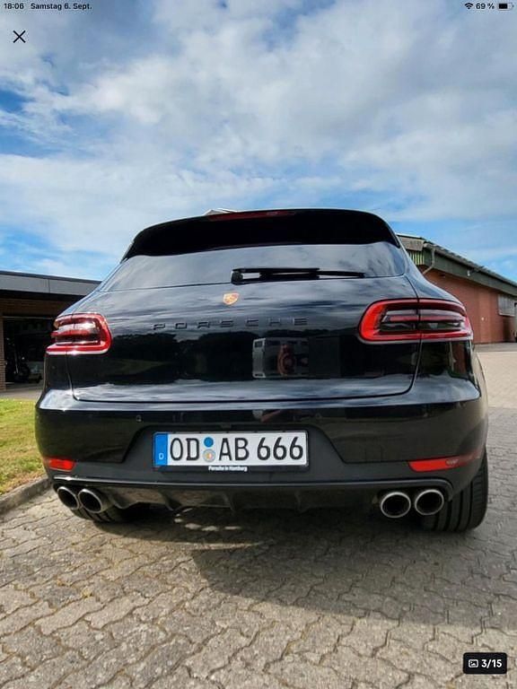 Gebraucht Porsche Macan S 258 PS (189 kW) 2014 Schwarz SUV