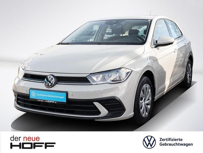 Grau Gebraucht 2023 VW Polo Life Limousine | 15.775 € (Fairer Preis) - Bild 1/4