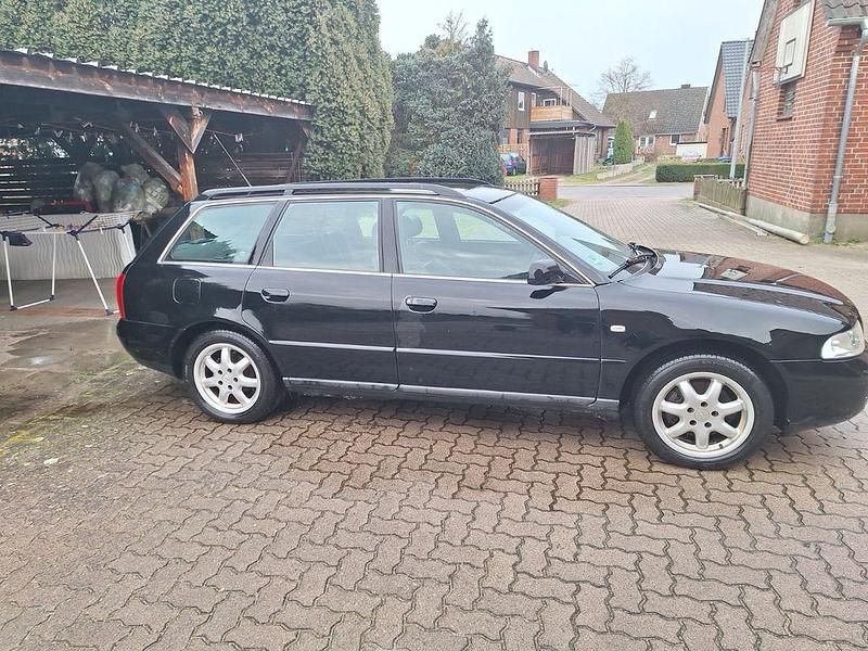 Gebraucht Audi A4 165 PS (121 kW) 1999 Schwarz Kombi