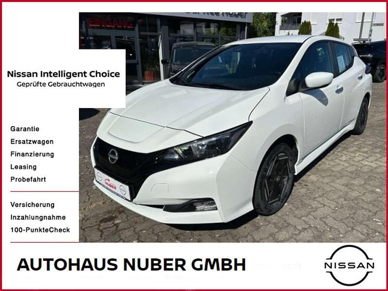 White standard Gebraucht 2022 Nissan Leaf Acenta Kleinwagen | 16.990 € (Etwas zu teuer) - Bild 1/4