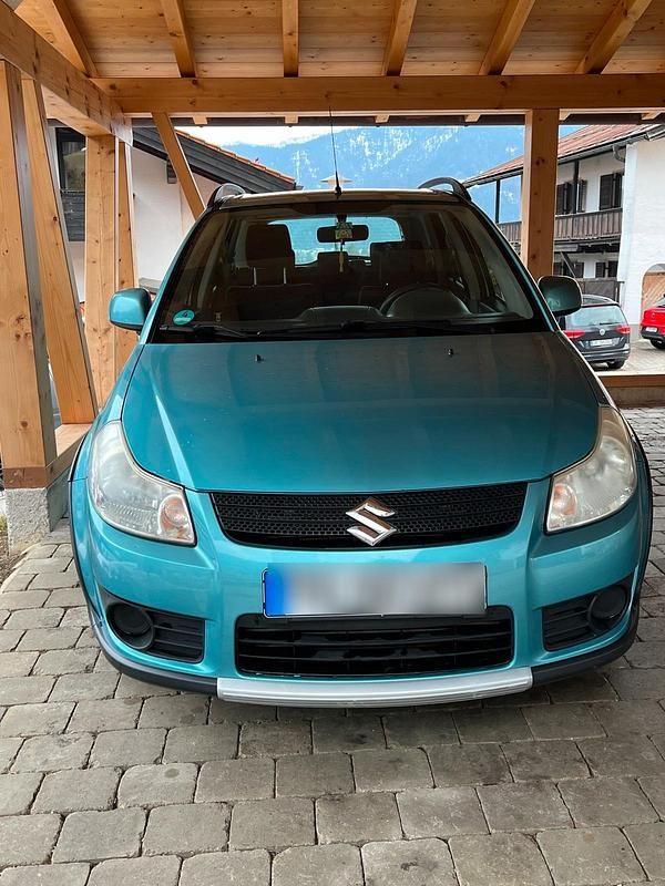 Gebraucht Suzuki SX4 150 PS (110 kW) 2009 Grün Kleinwagen