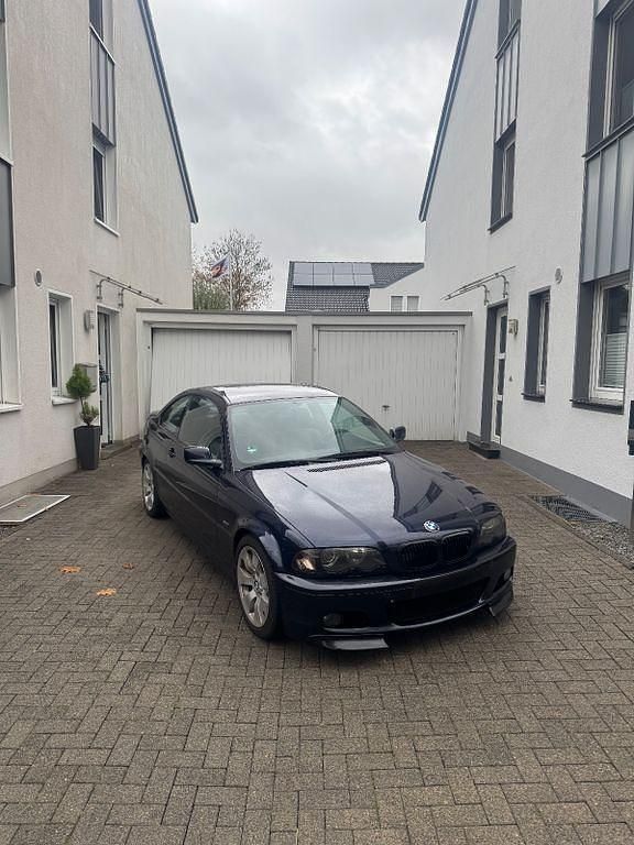 Blau Gebraucht 2001 BMW 325 Sport Line Coupé | 5.800 € (Fairer Preis) - Bild 1/4