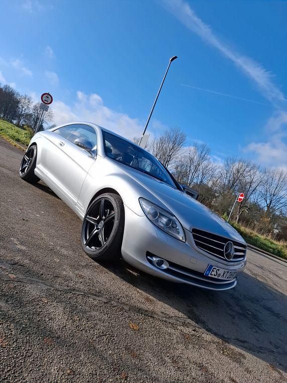 Silber Gebraucht 2006 Mercedes CL500 Coupé | 14.500 € (Superpreis) - Bild 1/4