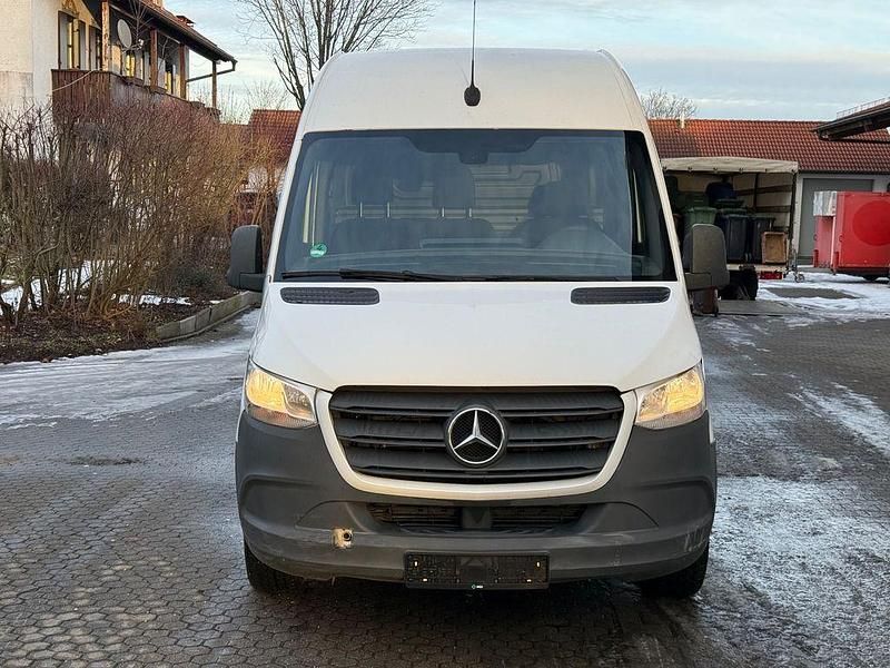 Gebraucht Mercedes Sprinter 163 PS (119 kW) 2019 Weiß Van
