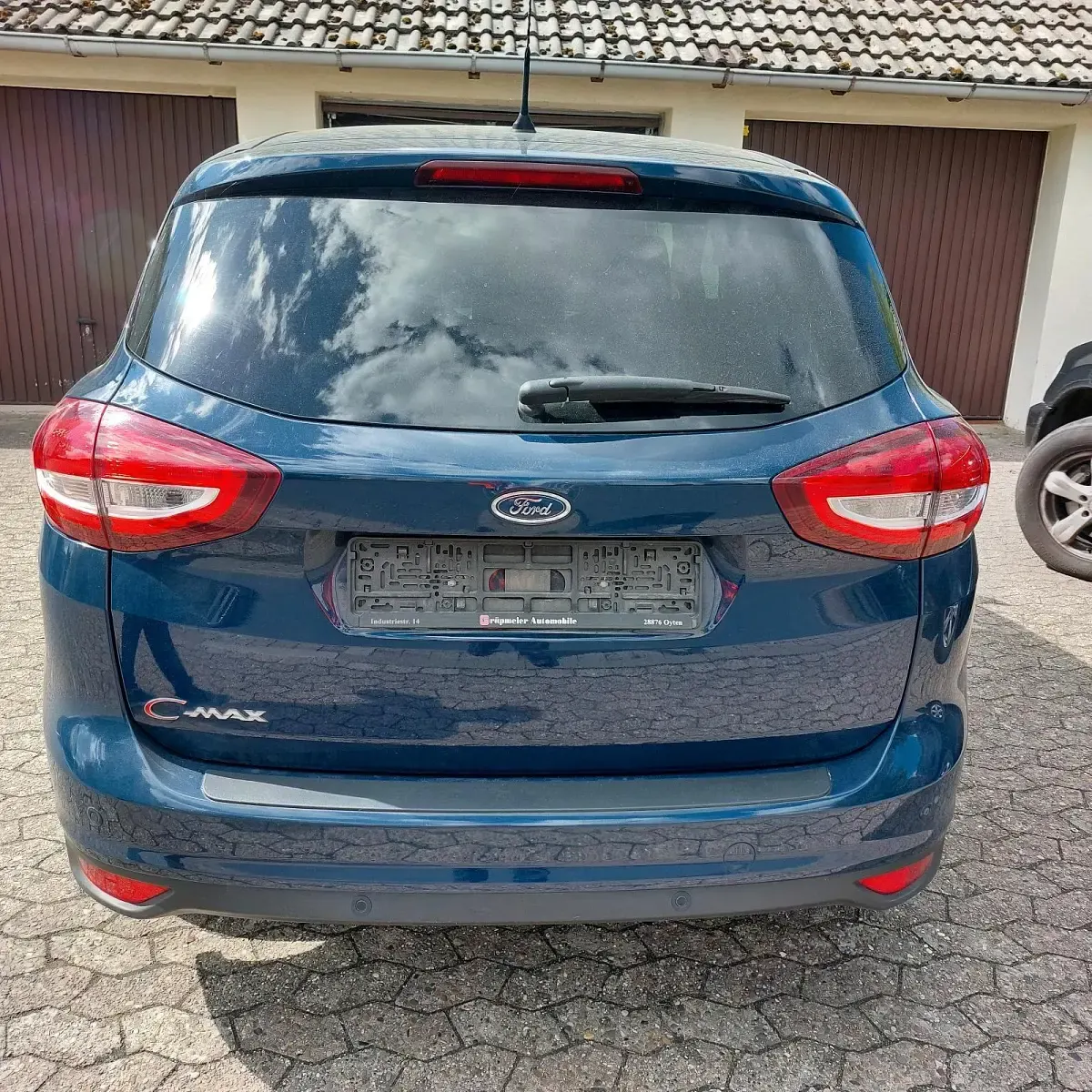 Używany Ford C-MAX 120 KM (88 kW) 2016 Niebieski Minivan