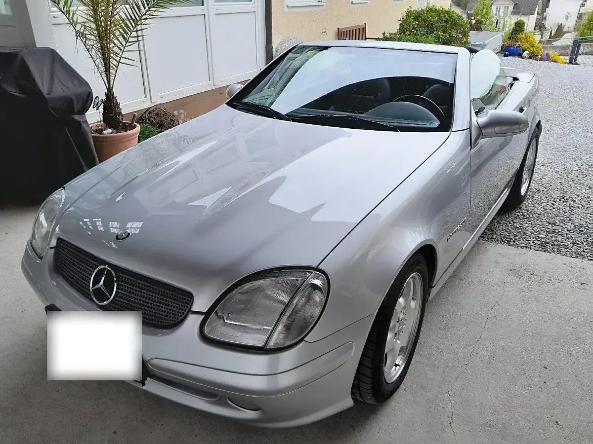 Gebraucht Mercedes SLK230 280 PS (205 kW) 2000 Silber Cabrio