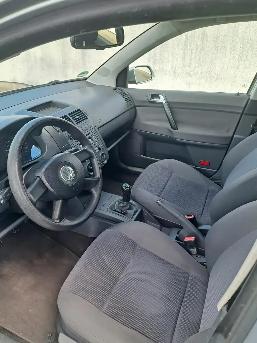 Gebraucht VW Polo 80 PS (58 kW) 2007 Grau Kleinwagen