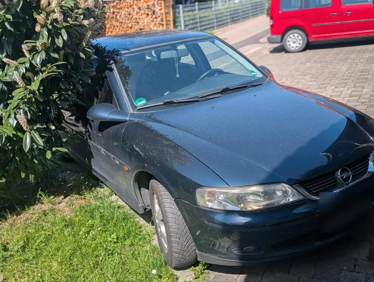 Gebraucht Opel Vectra 115 PS (84 kW) 2000 Blau Limousine