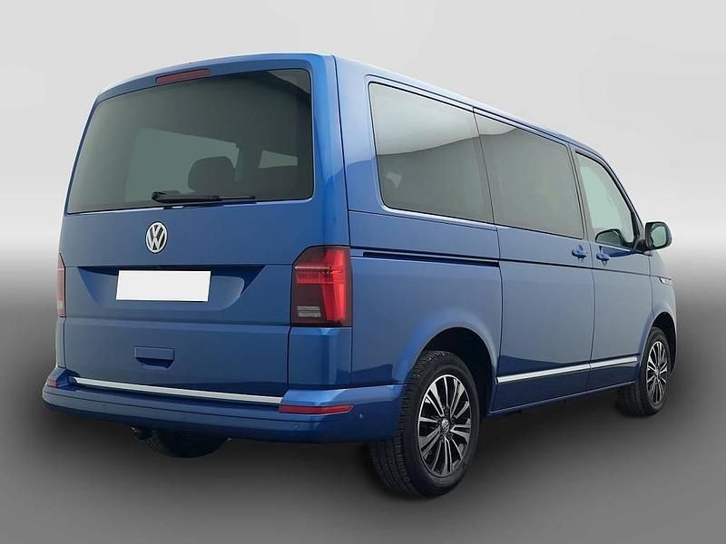 Gebraucht VW Multivan Comfortline 204 PS (150 kW) 2024 Blau Van