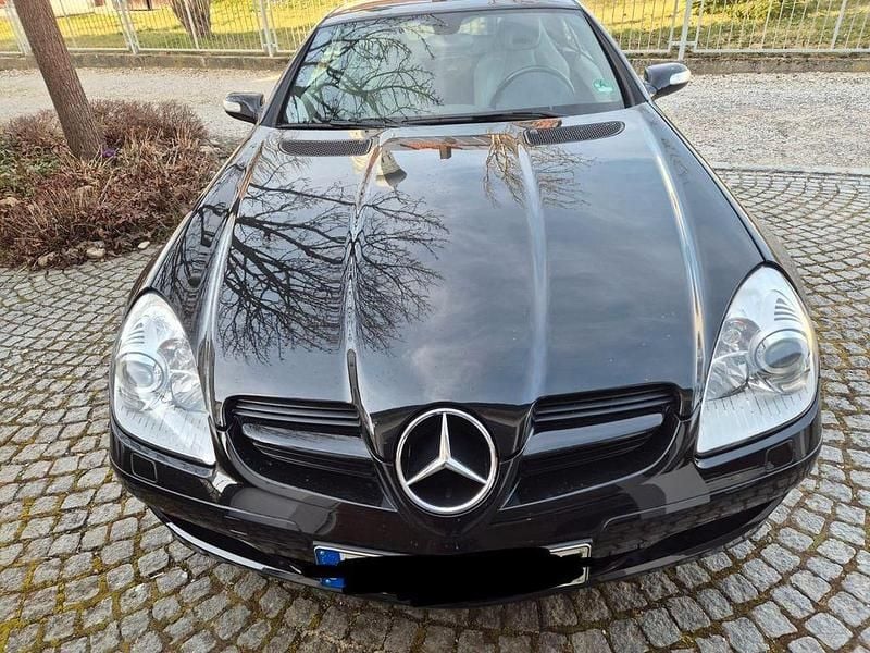 Gebraucht Mercedes SLK200 163 PS (119 kW) 2005 Schwarz Cabrio