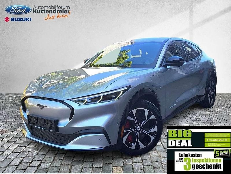 Iconicsilber metallic Gebraucht 2022 Ford Mustang Mach-E SUV | 29.880 € (Guter Preis) - Bild 1/3