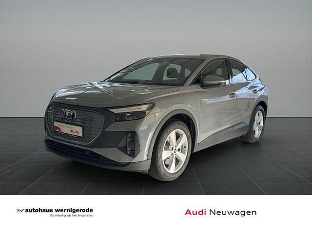 Silber Gebraucht 2022 Audi Q4 Sportback e-tron Basis SUV | 28.439 € (Guter Preis) - Bild 1/4