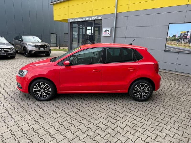 Gebraucht VW Polo Allstar 75 PS (55 kW) 2017 Rot Kleinwagen