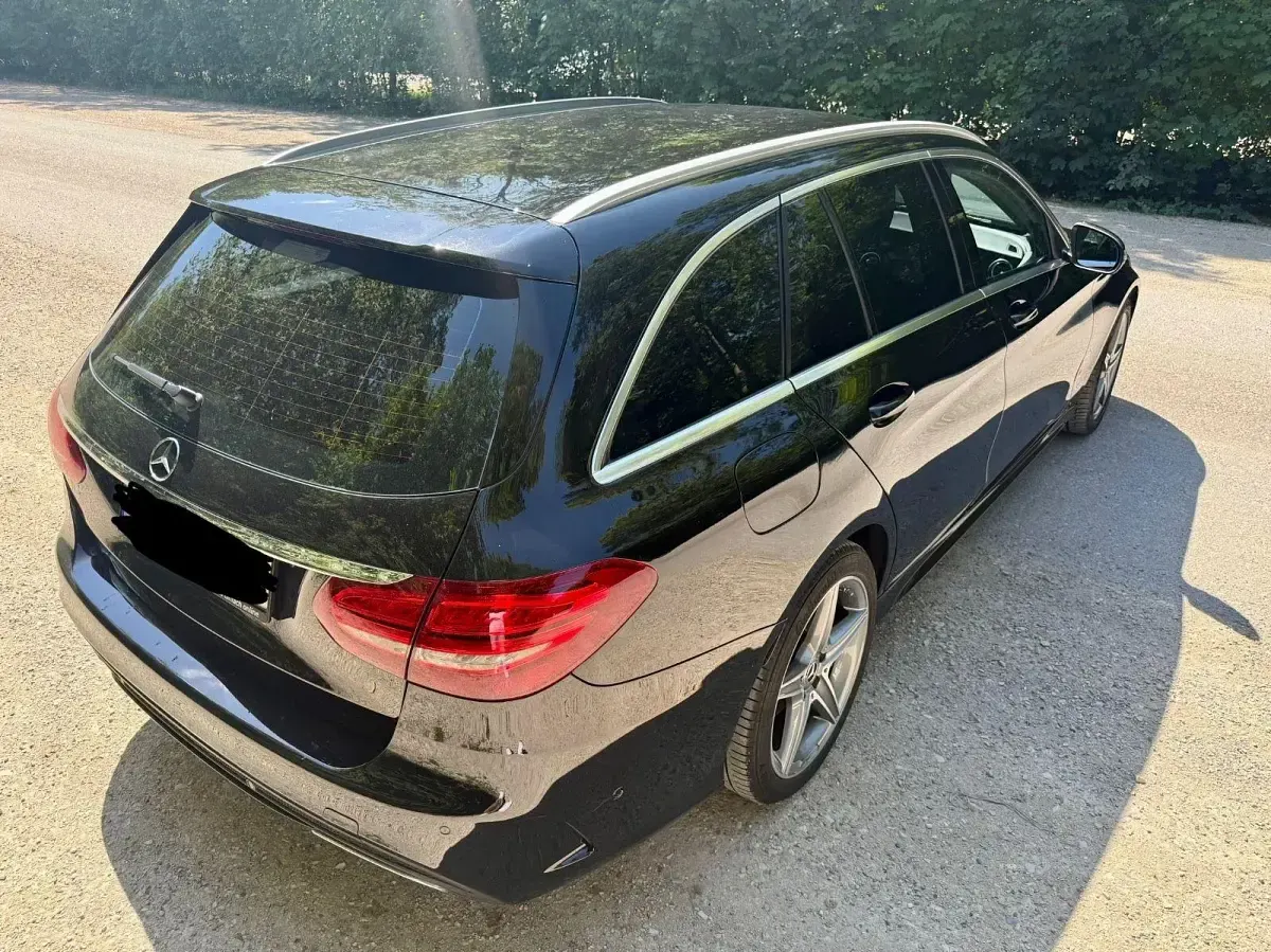 Gebraucht Mercedes C220 AMG 170 PS (125 kW) 2017 Schwarz Limousine