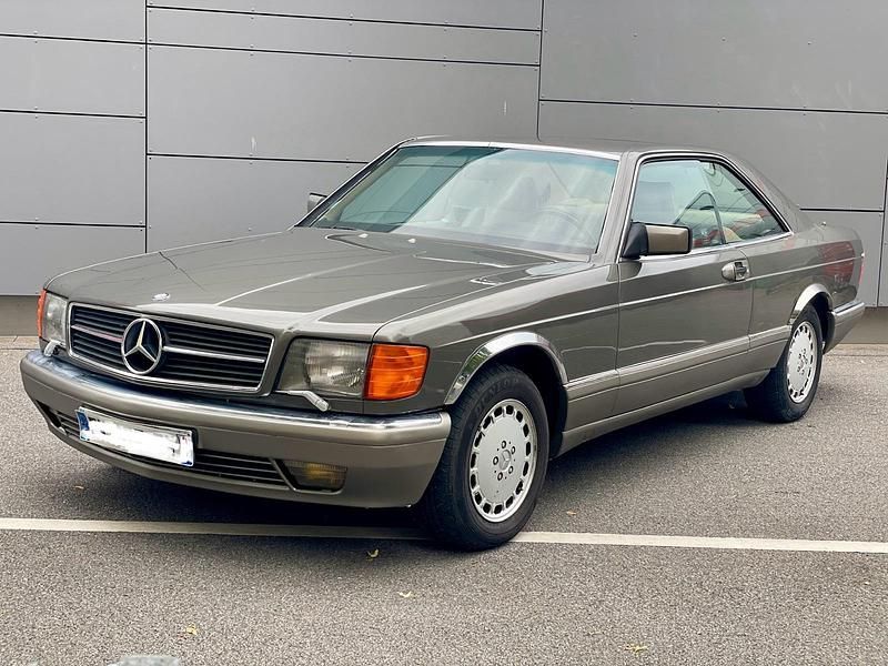 Grau Gebraucht 1986 Mercedes 500 Coupé | 25.000 € - Bild 1/4