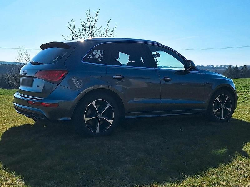 Gebraucht Audi Q5 S-Line 258 PS (189 kW) 2016 Grau SUV