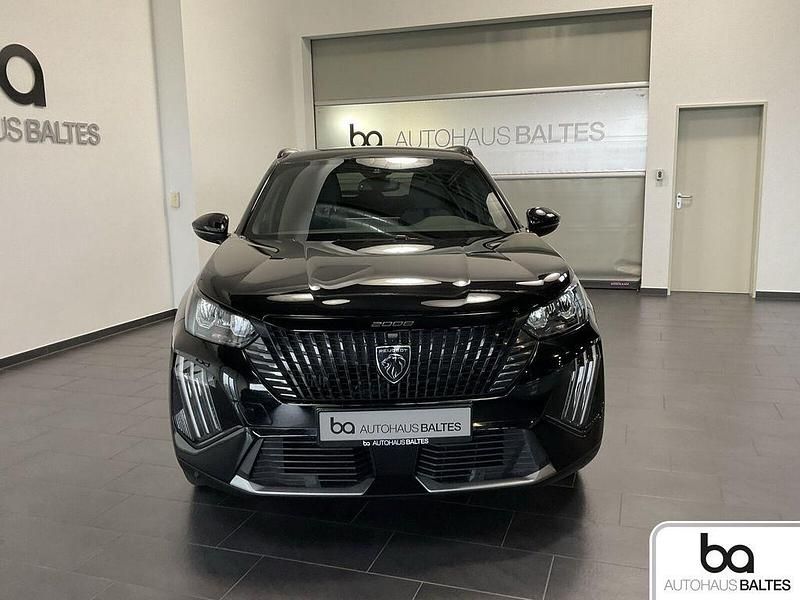 Gebraucht Peugeot 2008 Allure 131 PS (96 kW) 2024 Perla nera schwarz met. SUV