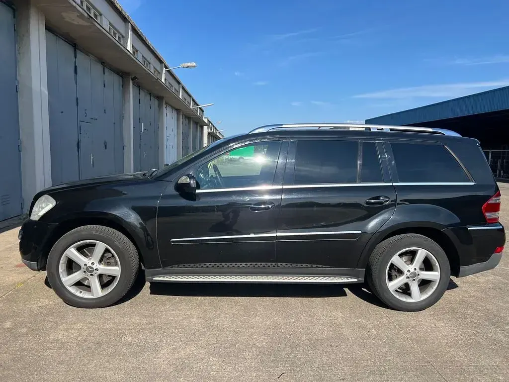 Gebraucht Mercedes GL420 306 PS (225 kW) 2009 Schwarz SUV