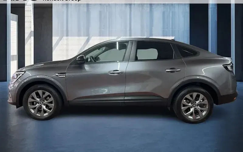 Gebraucht Renault Arkana Evolution 140 PS (102 kW) 2024 Nachtblau SUV