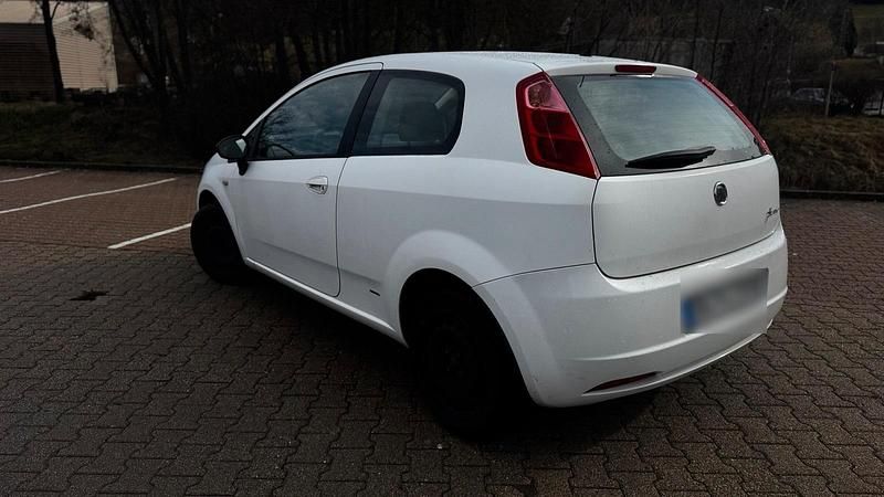 Gebraucht Fiat Punto 65 PS (47 kW) 2008 Kleinwagen