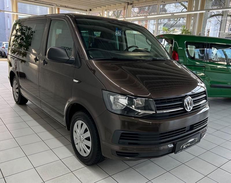 Second-hand VW Multivan 150 CP (110 kW) 2016 Maro Monovolum