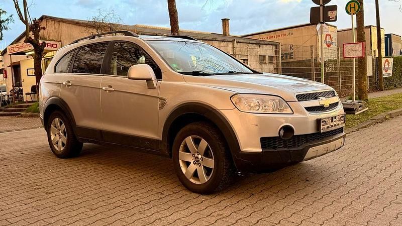Gebraucht Chevrolet Captiva LS 150 PS (110 kW) 2007 Silber SUV