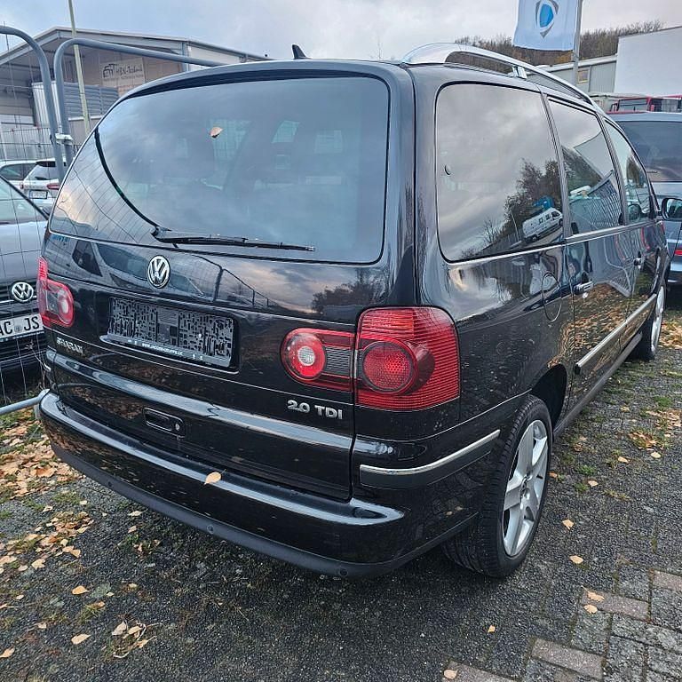 Gebraucht VW Sharan United 140 PS (102 kW) 2009 Schwarz Van / Kleinbus
