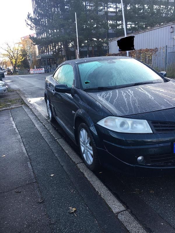 Andere farben Gebraucht 2006 Renault Mégane Cabriolet Cabrio | 3.250 € (Etwas zu teuer) - Bild 1/4