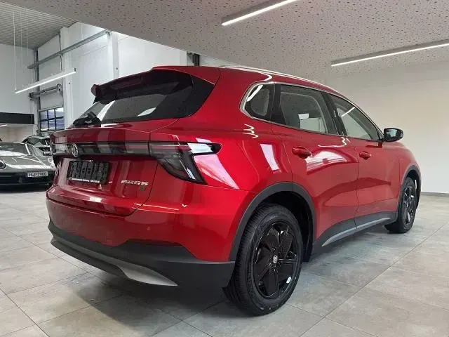 Neu MG MGS5 EV Comfort 125 kW (170 PS) 2026 Diamond red SUV