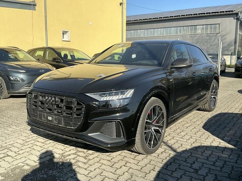 Gebraucht Audi Q8 Competition 286 PS (210 kW) 2022 Schwarz SUV