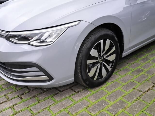 Gebraucht VW Golf VIII Move 110 PS (80 kW) 2023 Grau Kombi