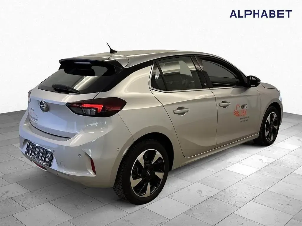 Gebraucht Opel Corsa-e Elegance 100 kW (136 PS) 2023 Silber Kleinwagen