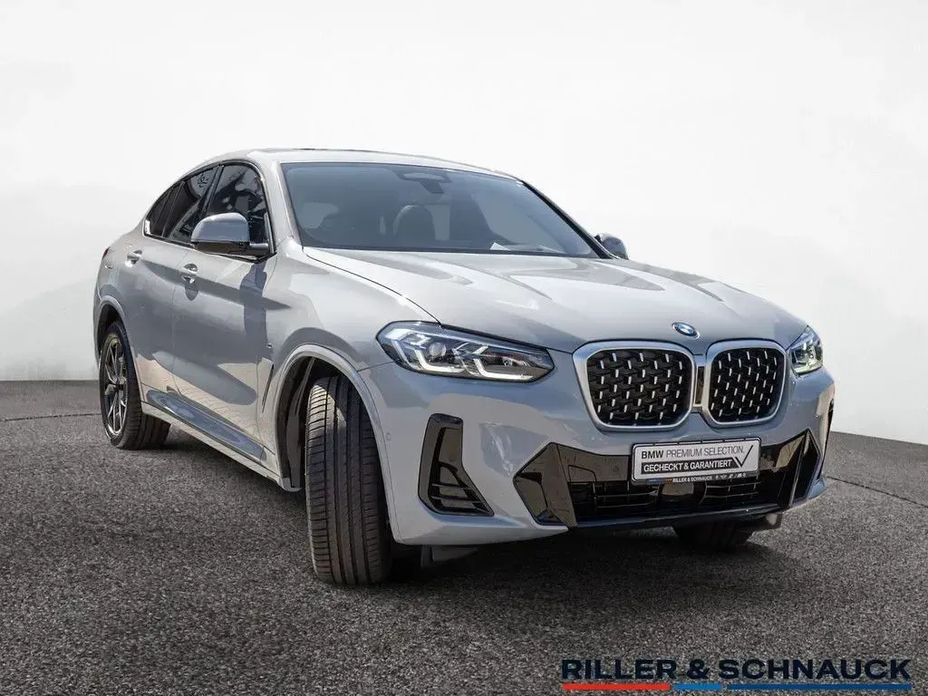 Neu BMW X4 M Sport 286 PS (210 kW) 2026 Grau SUV
