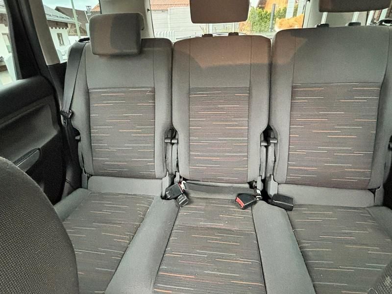Gebraucht Ford C-MAX 100 PS (73 kW) 2009 Silber Van / Kleinbus