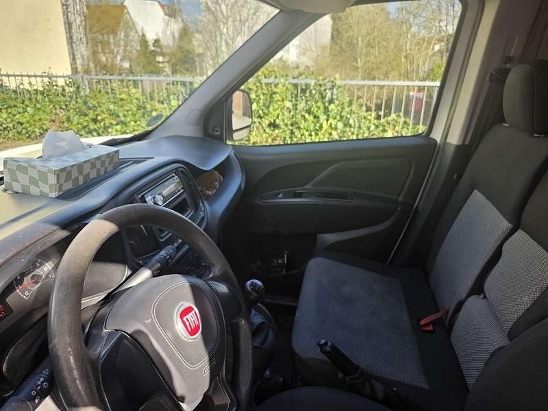 Gebraucht Fiat Doblò 75 PS (55 kW) 2016 Van / Kleinbus