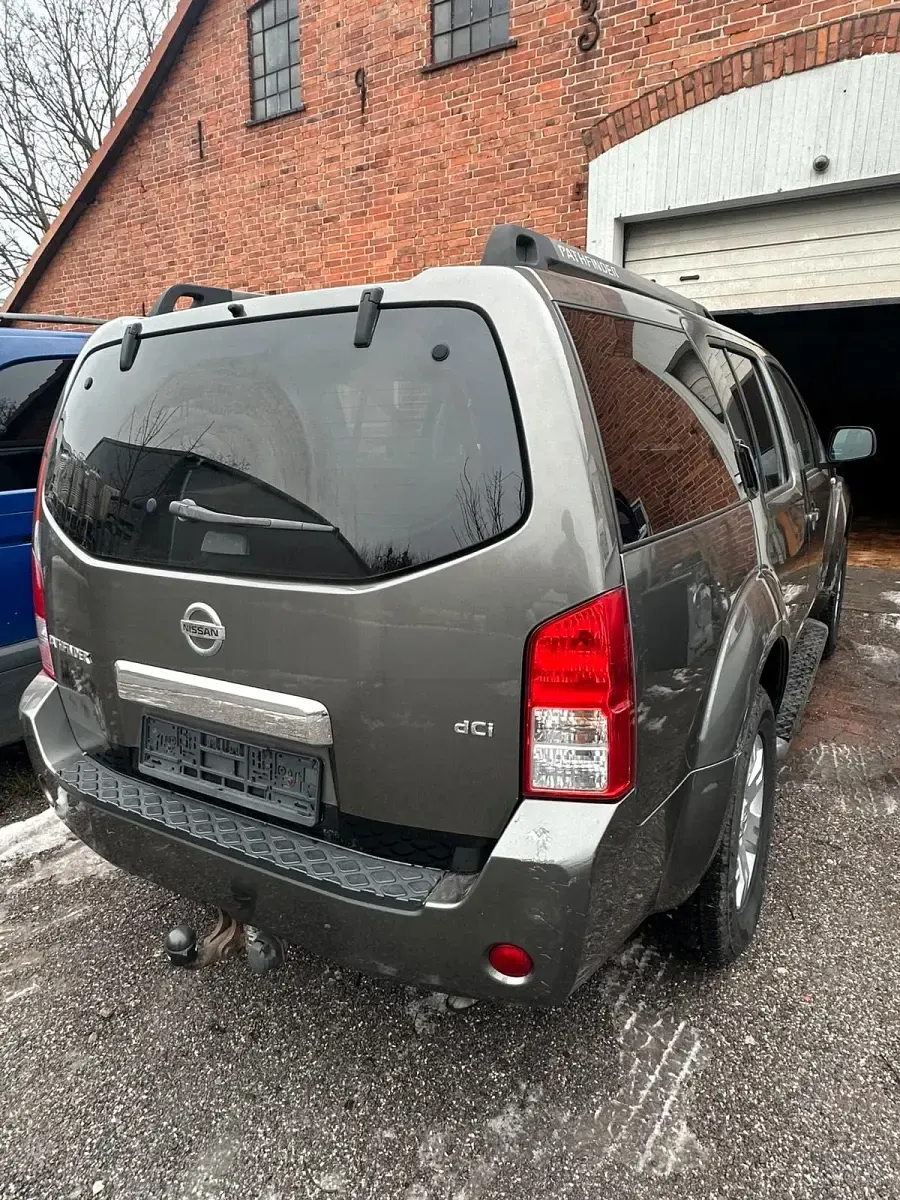 Gebraucht Nissan Pathfinder 174 PS (127 kW) 2005 Grau SUV