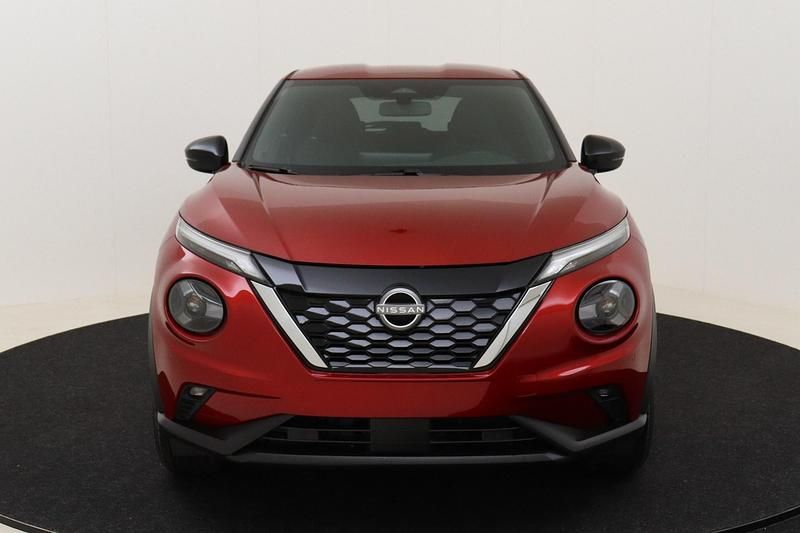Neu Nissan Juke N-Connecta 143 PS (105 kW) 2026 Red fuji sunset SUV