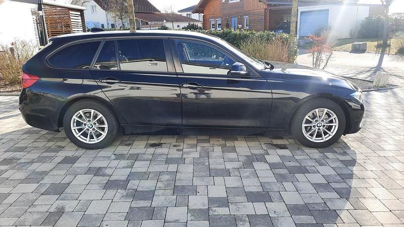 Gebraucht BMW 320 190 PS (139 kW) 2017 Schwarz Kombi