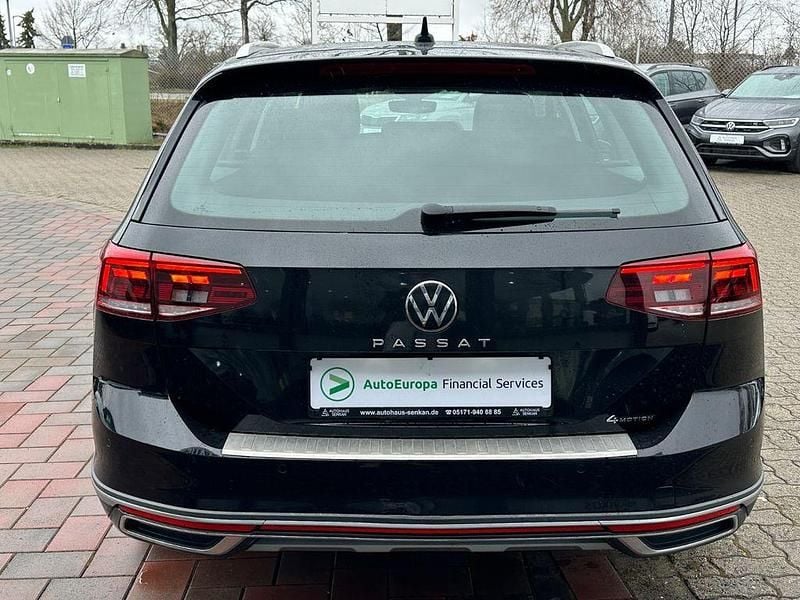 Gebraucht VW Passat Alltrack R 200 PS (147 kW) 2022 Schwarz Kombi