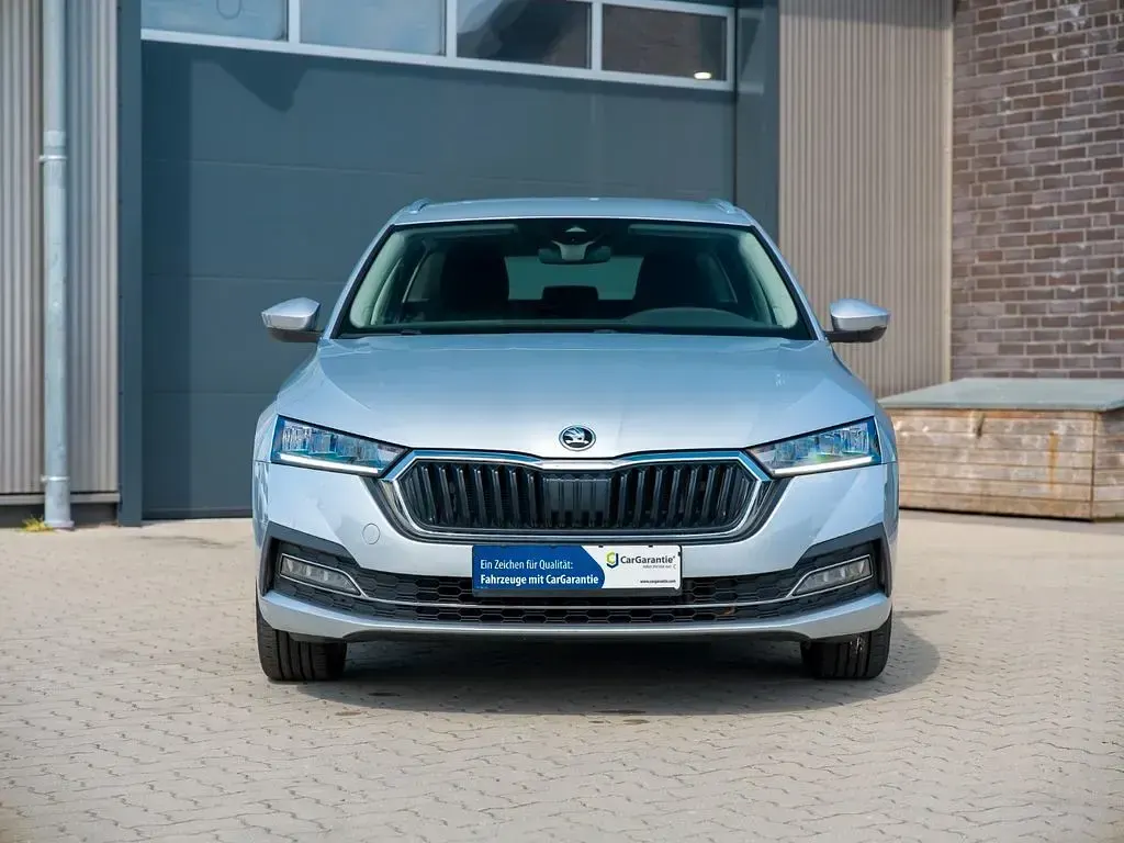 Gebraucht Skoda Octavia Style 150 PS (110 kW) 2021 Silber Kombi