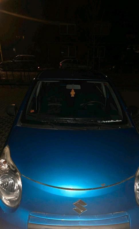 Gebraucht Suzuki Alto 69 PS (50 kW) 2013 Blau Kleinwagen